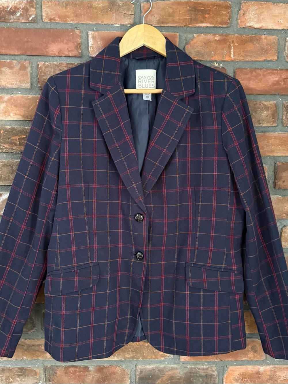 Canyon River Blues Navy Blazer with Red Windowpane Plaid